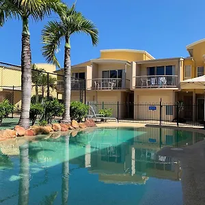 Coolum Getaway Aparthotel