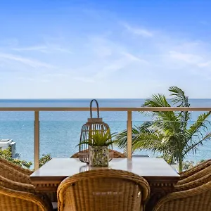 Coolum Ocean Views, Oasis Pool, Cinema & Games Holiday home